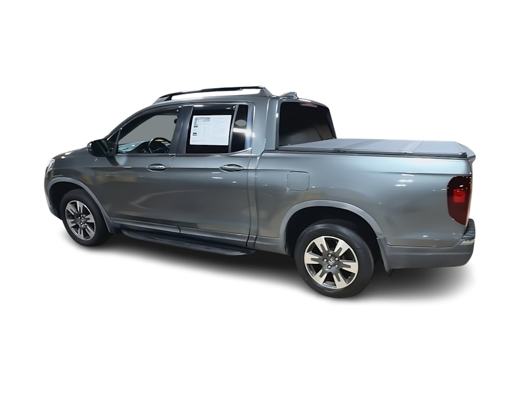 Thumbnail: 2017 Honda Ridgeline - 19