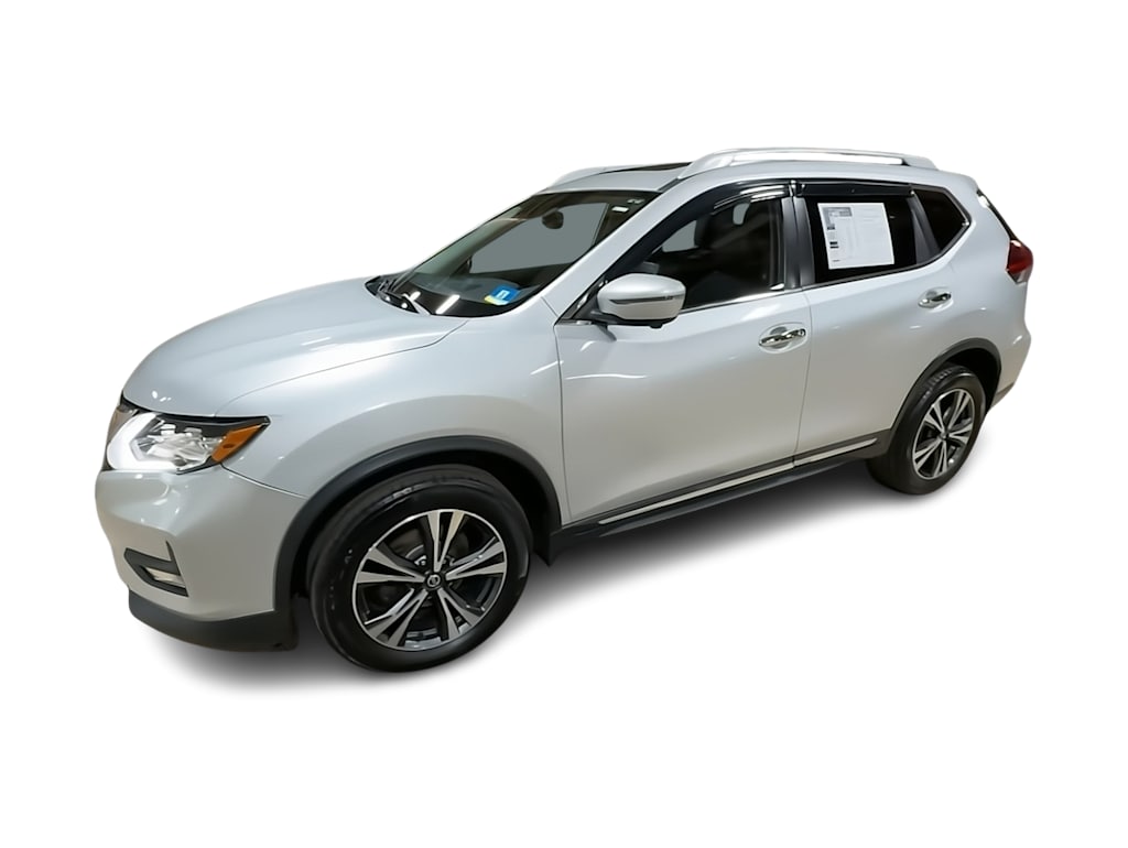 Thumbnail: 2018 Nissan Rogue - 3