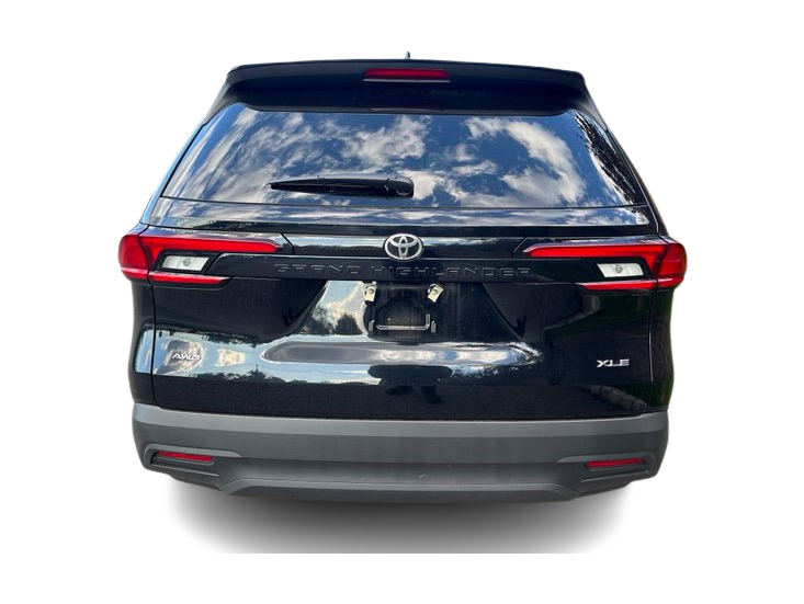 Thumbnail: 2026 Toyota Grand Highlander - 3