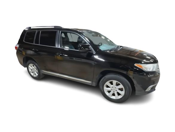 Thumbnail: 2013 Toyota Highlander - 17