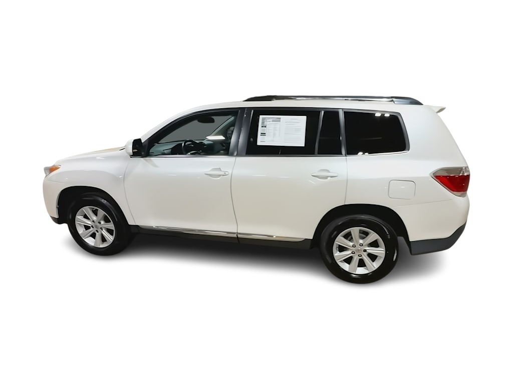 Thumbnail: 2013 Toyota Highlander - 19