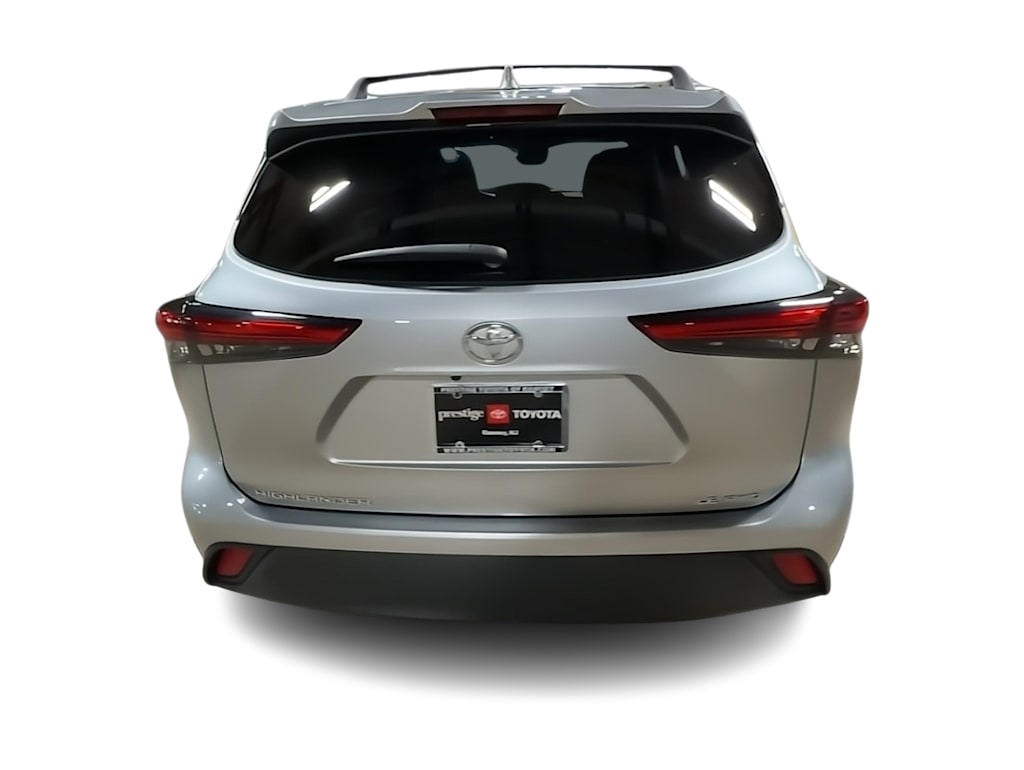 Thumbnail: 2021 Toyota Highlander - 4