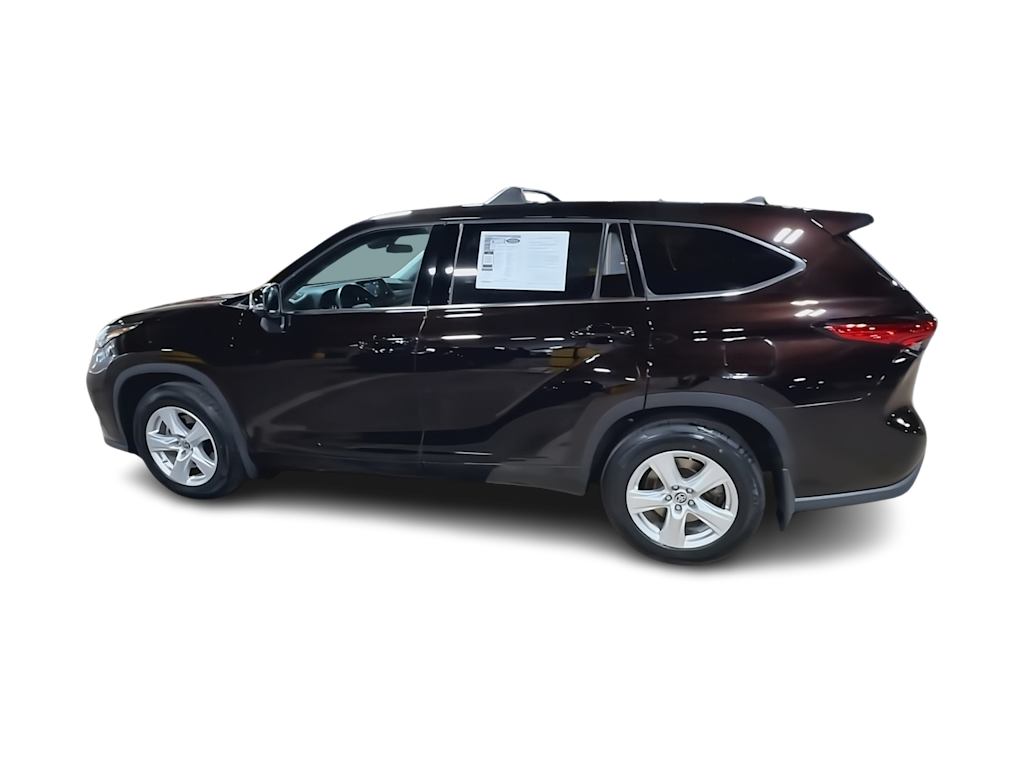 Thumbnail: 2022 Toyota Highlander - 19