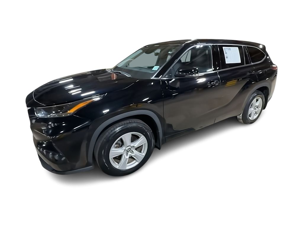 Thumbnail: 2022 Toyota Highlander - 20