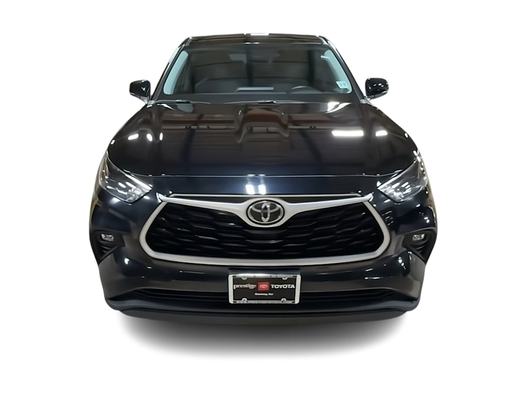 Thumbnail: 2022 Toyota Highlander - 5