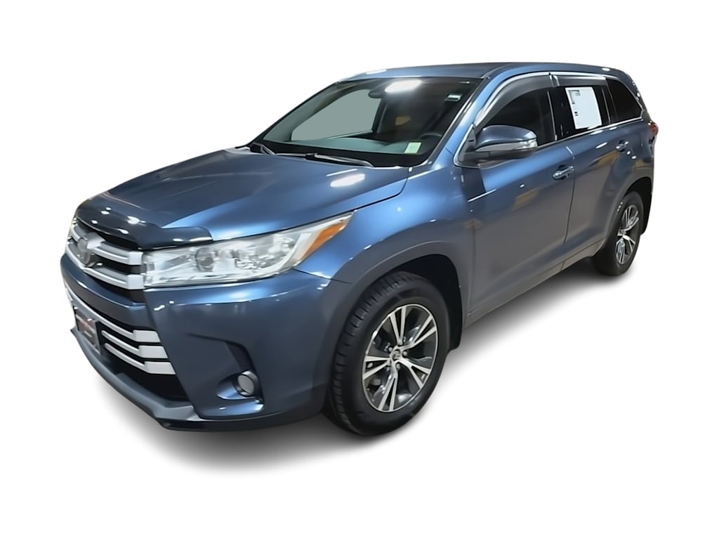 Thumbnail: 2017 Toyota Highlander - 20
