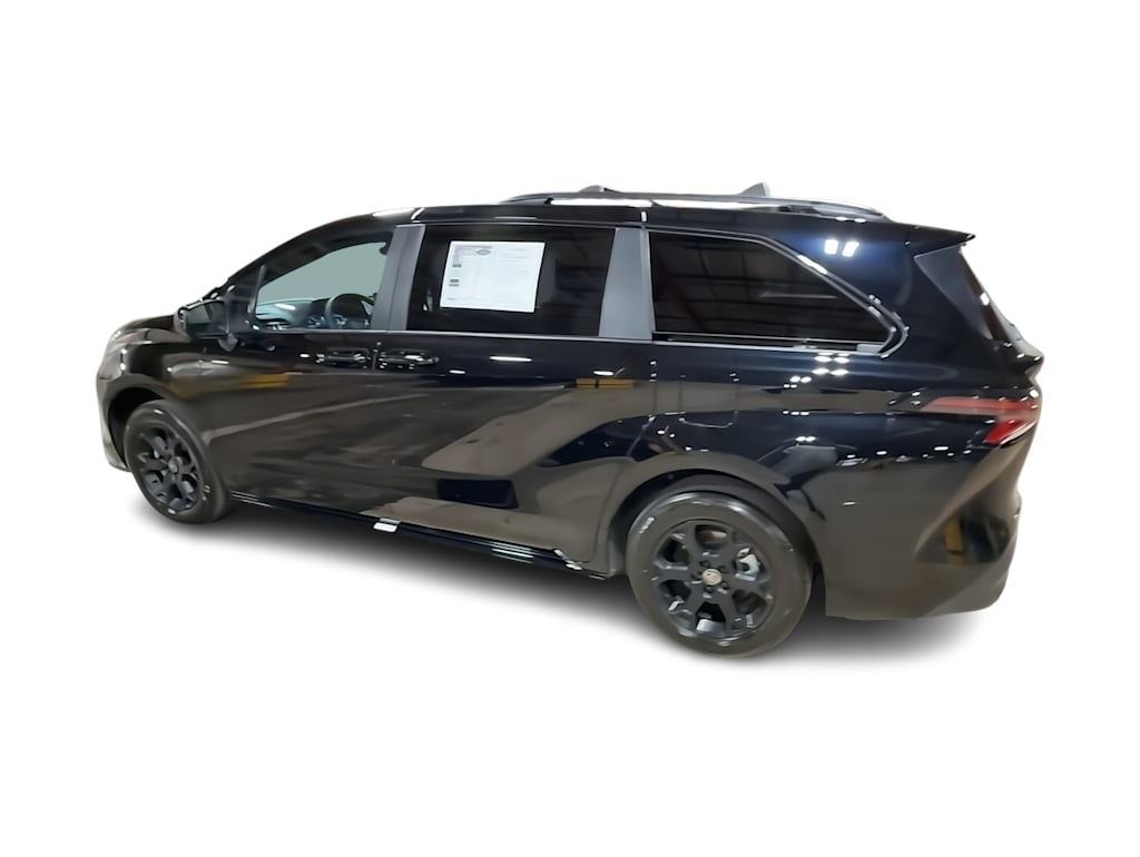 Thumbnail: 2025 Toyota Sienna - 19
