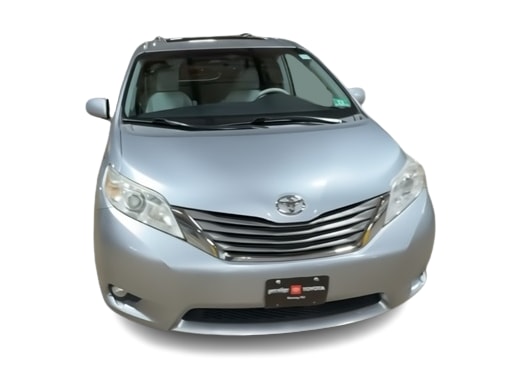 2011 Toyota Sienna XLE 5