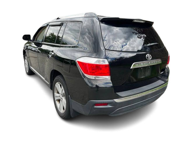 Thumbnail: 2013 Toyota Highlander - 2