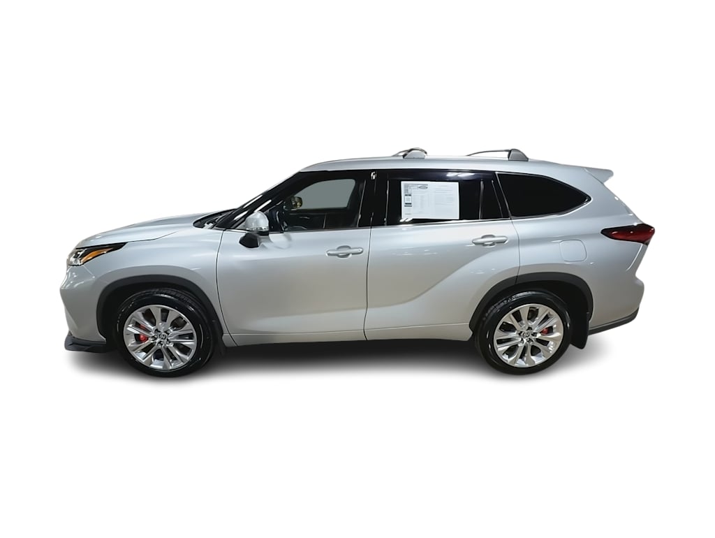 Thumbnail: 2021 Toyota Highlander - 19