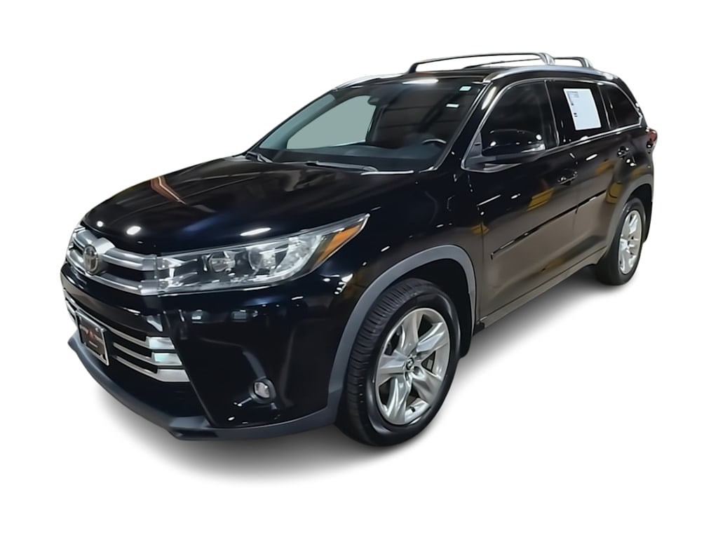 Thumbnail: 2019 Toyota Highlander - 19