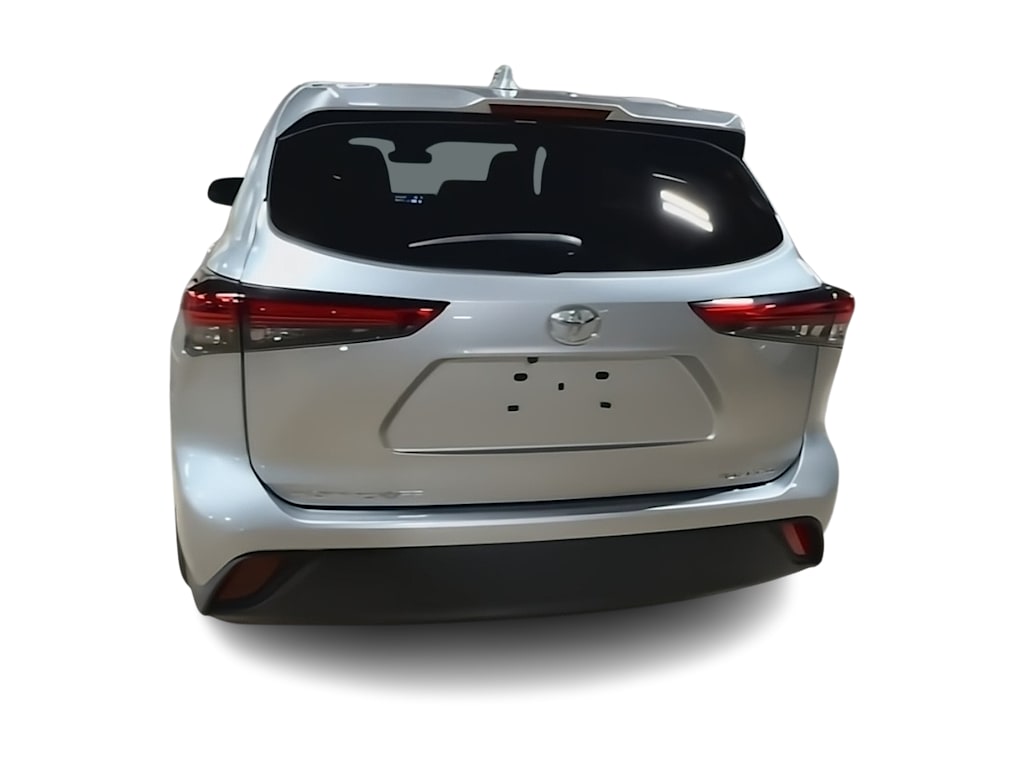 Thumbnail: 2022 Toyota Highlander - 4