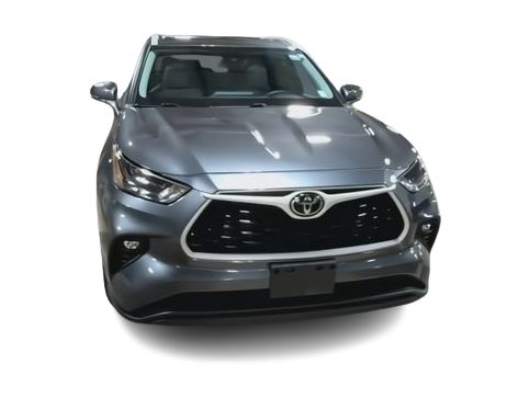 Thumbnail: 2022 Toyota Highlander - 5