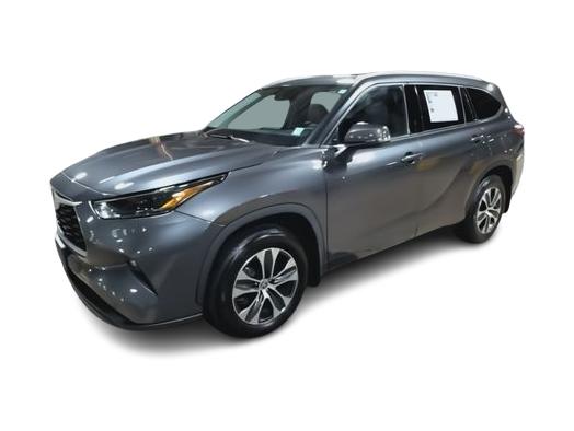 Thumbnail: 2022 Toyota Highlander - 19