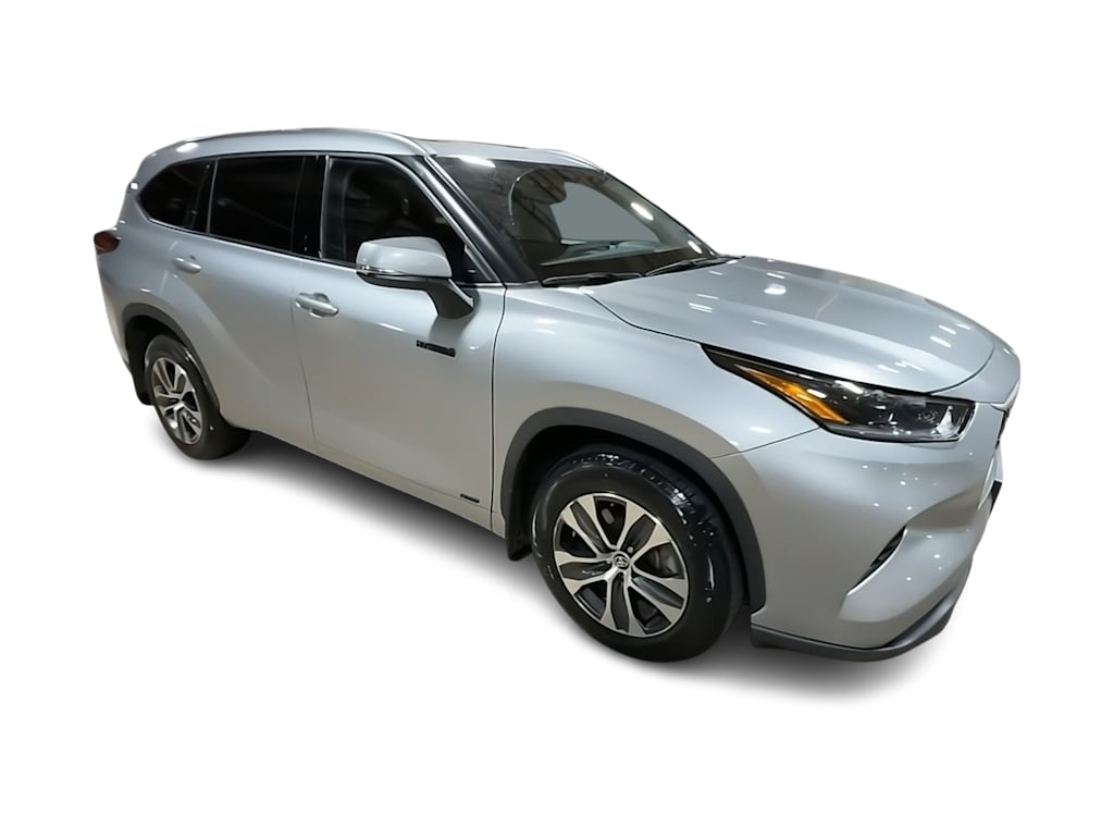 Thumbnail: 2021 Toyota Highlander - 18