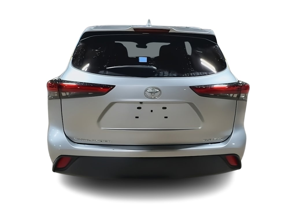 Thumbnail: 2022 Toyota Highlander - 3