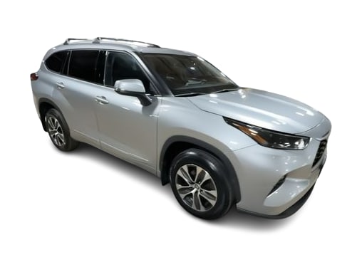 Thumbnail: 2022 Toyota Highlander - 19