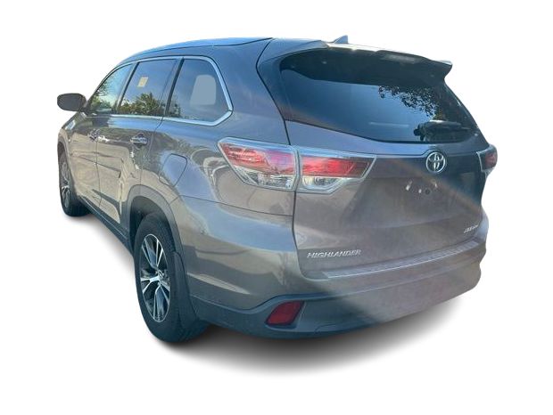 Thumbnail: 2016 Toyota Highlander - 2