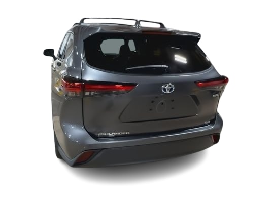 Thumbnail: 2023 Toyota Highlander - 4