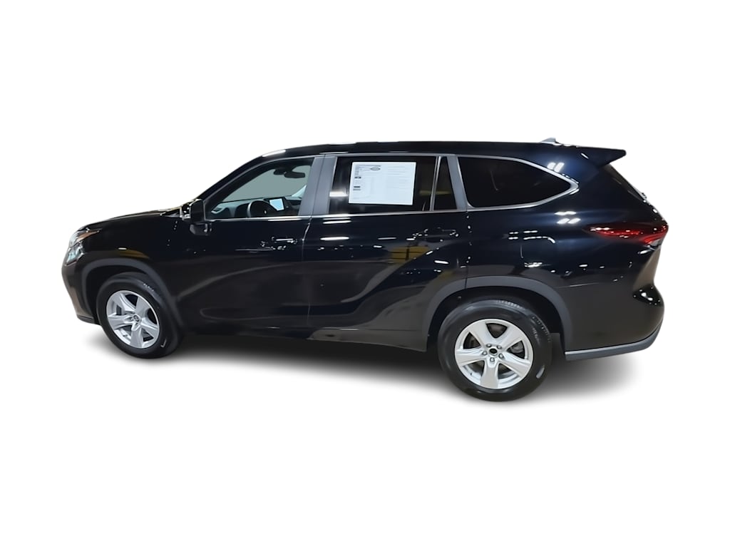 Thumbnail: 2024 Toyota Highlander - 20