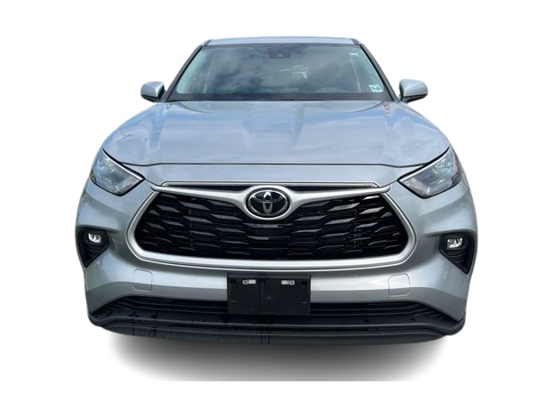 Thumbnail: 2023 Toyota Highlander - 4