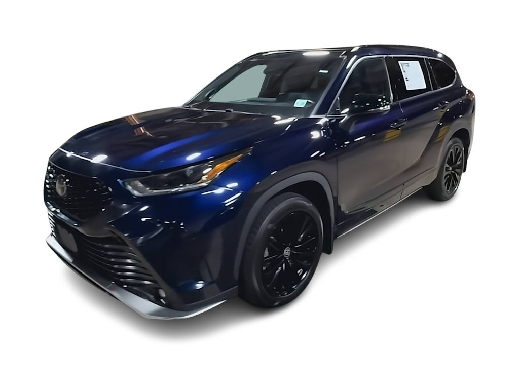 Thumbnail: 2023 Toyota Highlander - 19