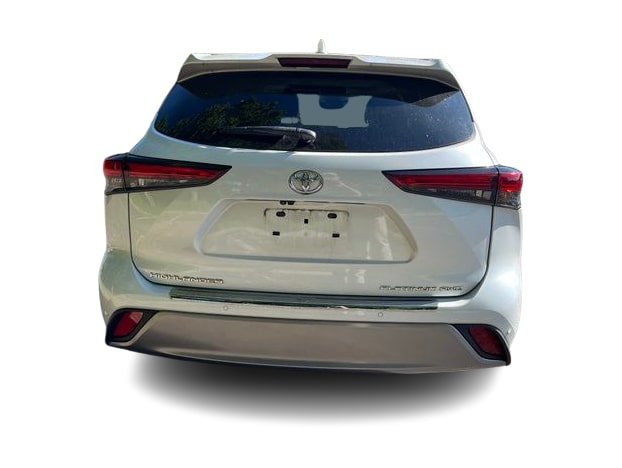 Thumbnail: 2023 Toyota Highlander - 3
