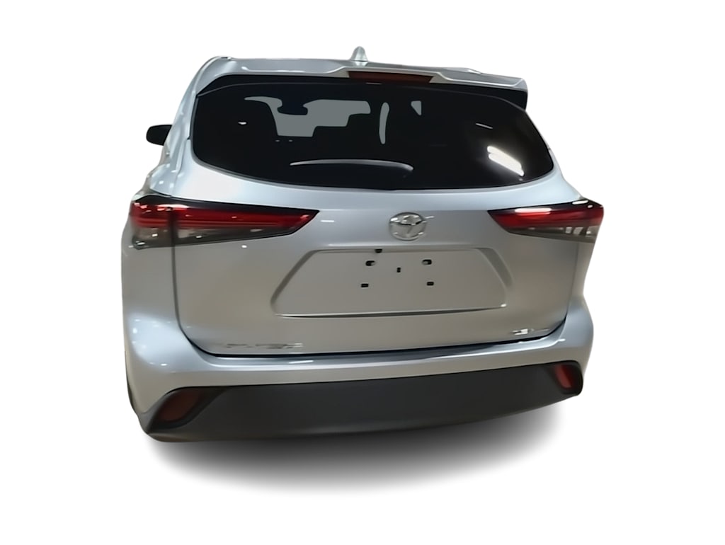 Thumbnail: 2023 Toyota Highlander - 4