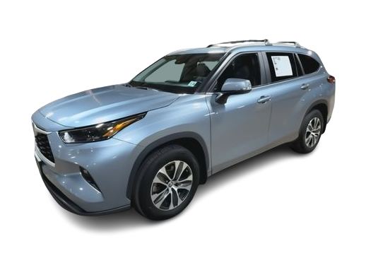 Thumbnail: 2023 Toyota Highlander - 19