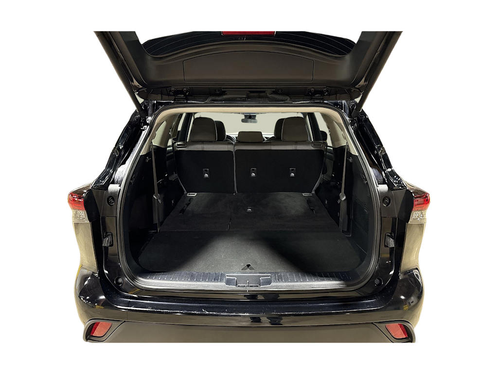 Thumbnail: 2024 Toyota Highlander - 16