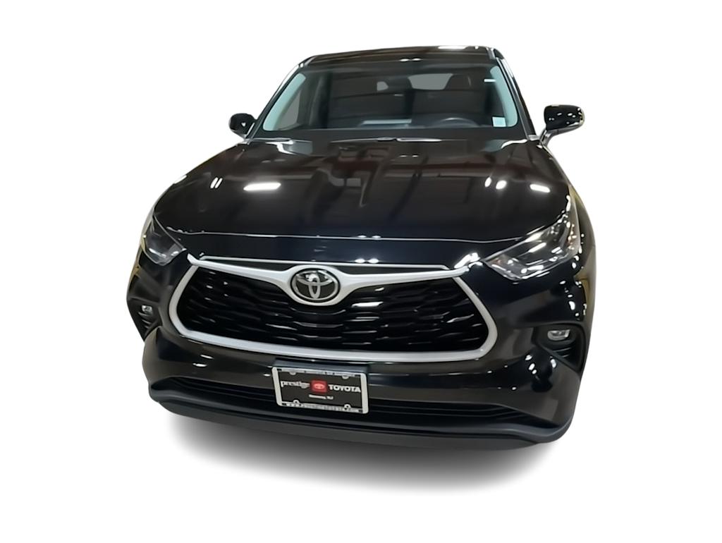 Thumbnail: 2023 Toyota Highlander - 5