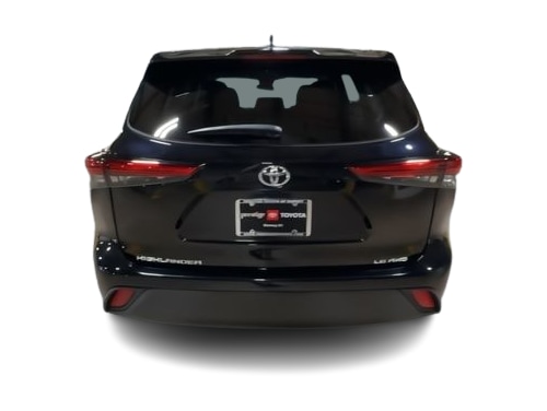 Thumbnail: 2023 Toyota Highlander - 4