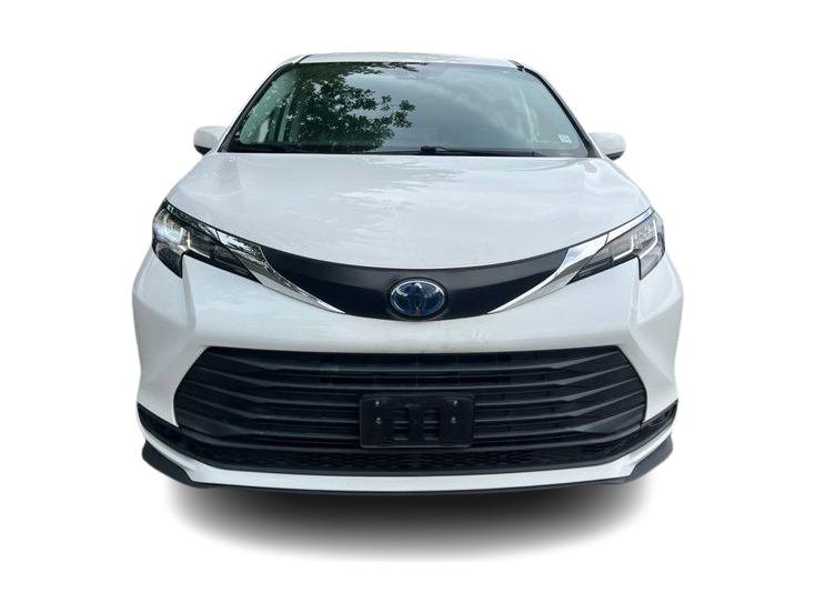 Thumbnail: 2022 Toyota Sienna - 4