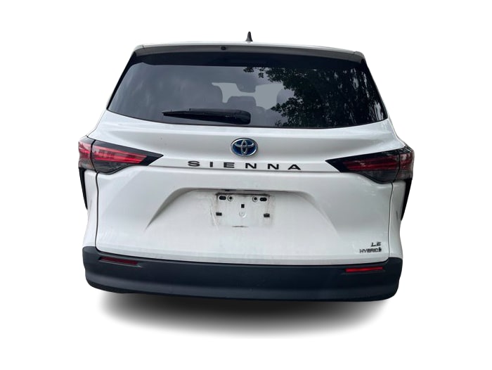 Thumbnail: 2022 Toyota Sienna - 3