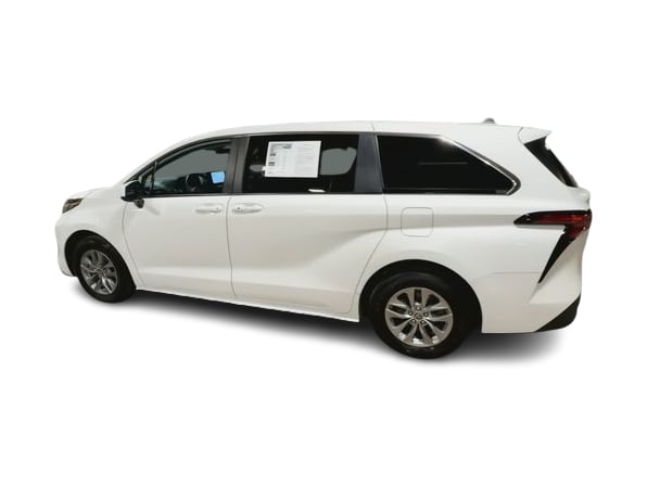 Thumbnail: 2022 Toyota Sienna - 19