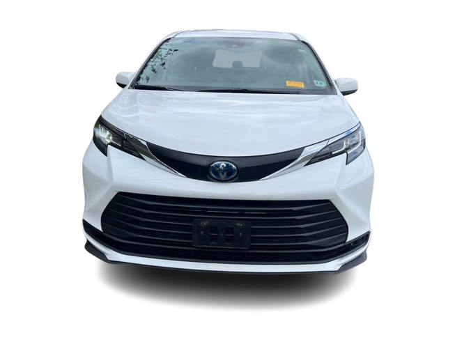 Thumbnail: 2022 Toyota Sienna - 4