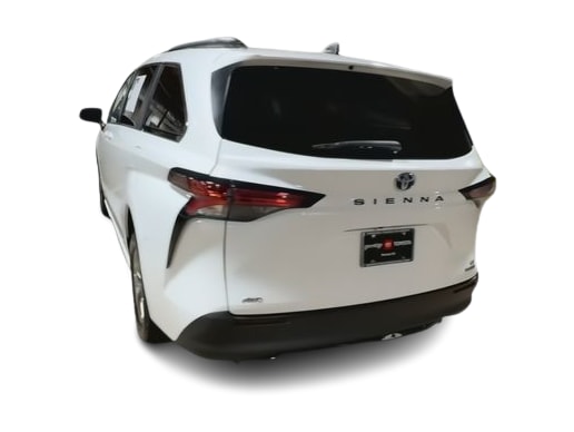 Thumbnail: 2021 Toyota Sienna - 4