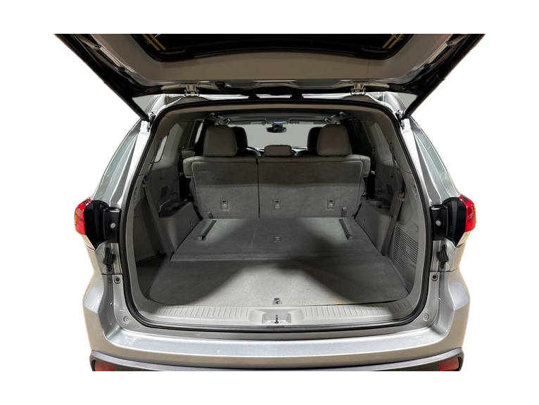 Thumbnail: 2017 Toyota Highlander - 15