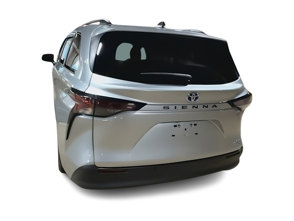 Thumbnail: 2023 Toyota Sienna - 20