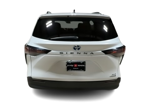 Thumbnail: 2024 Toyota Sienna - 20