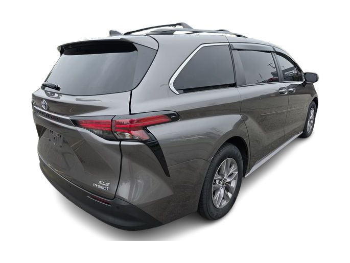 Thumbnail: 2022 Toyota Sienna - 9
