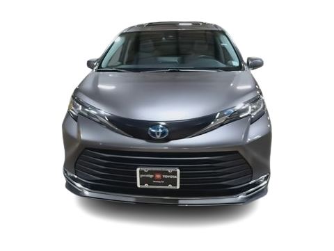 Thumbnail: 2022 Toyota Sienna - 19