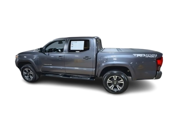 Thumbnail: 2018 Toyota Tacoma - 26