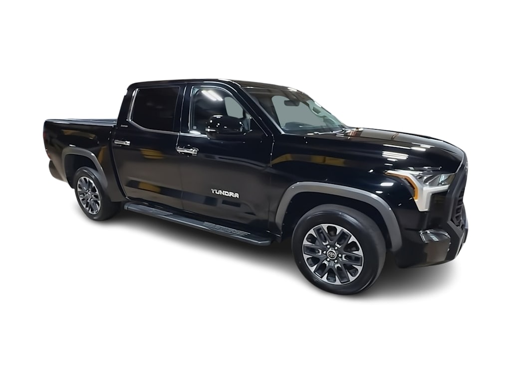 Thumbnail: 2022 Toyota Tundra - 17