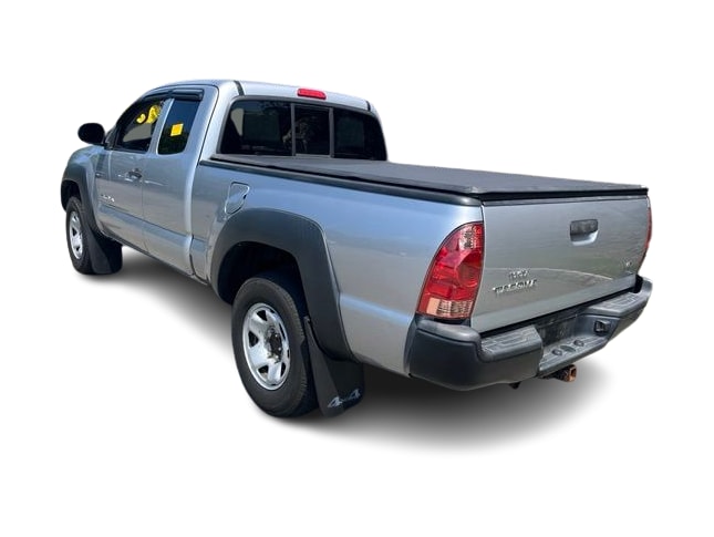 Thumbnail: 2015 Toyota Tacoma - 2