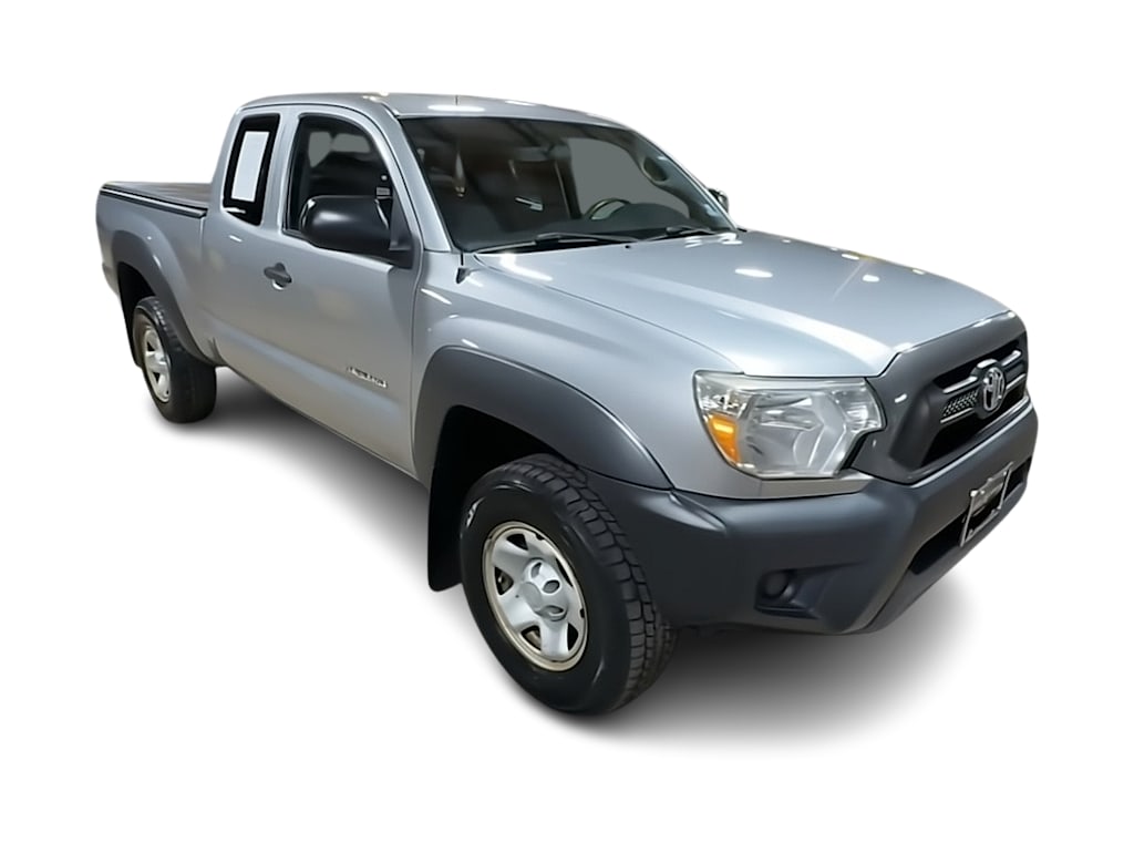 Thumbnail: 2015 Toyota Tacoma - 18