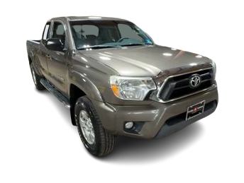Thumbnail: 2015 Toyota Tacoma - 17