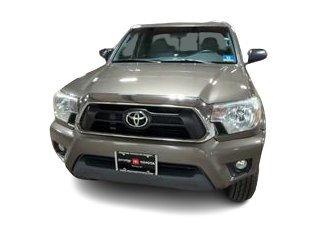 Thumbnail: 2015 Toyota Tacoma - 4