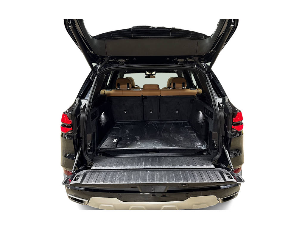 Thumbnail: 2024 BMW X5 - 16