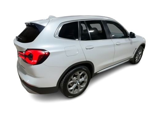 Thumbnail: 2022 BMW X3 - 21
